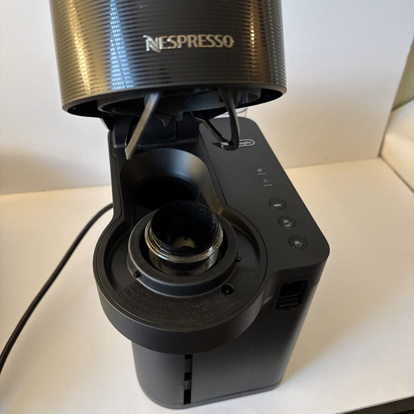 Home Coffee Lover Espresso Machine - Nespresso Vertuo Lattissima Black ENV300B