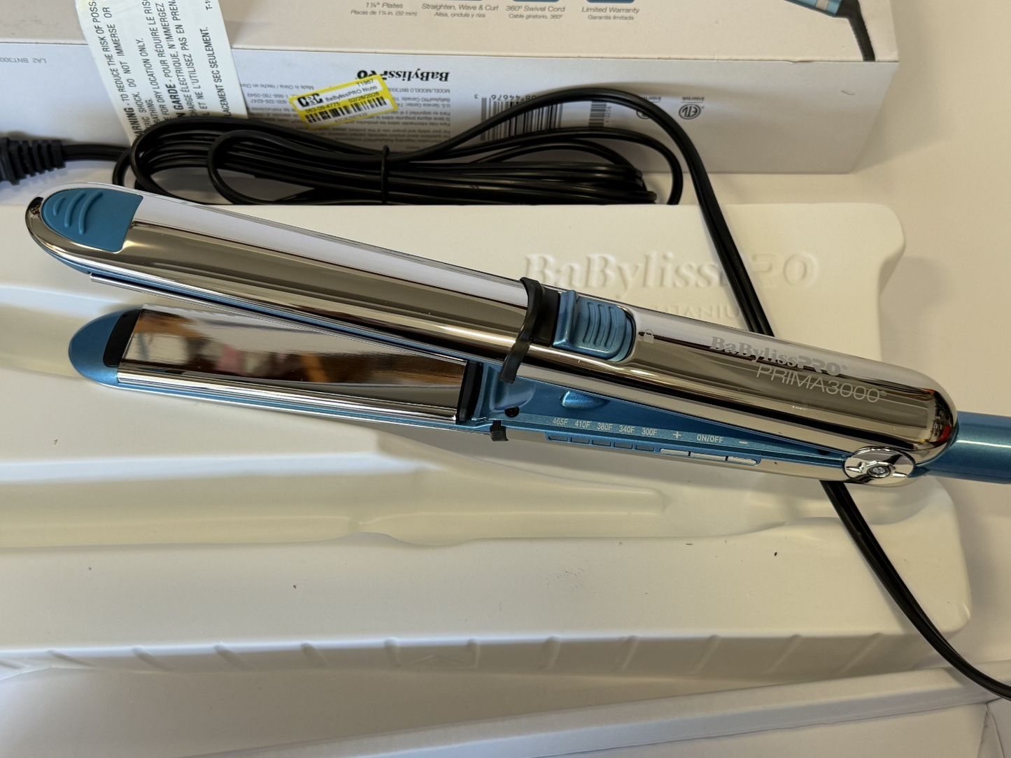BaBylissPRO Nano Titanium PRIMA3000 1.25 Inch Ionic Hair Straightener BNT3000TUC