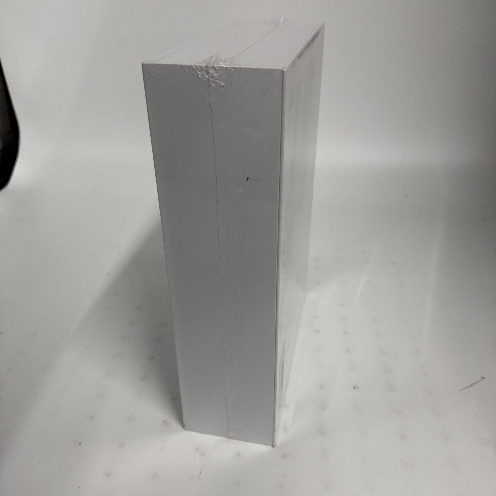 Microcurrent Facial Rejuvenation Device by iFae