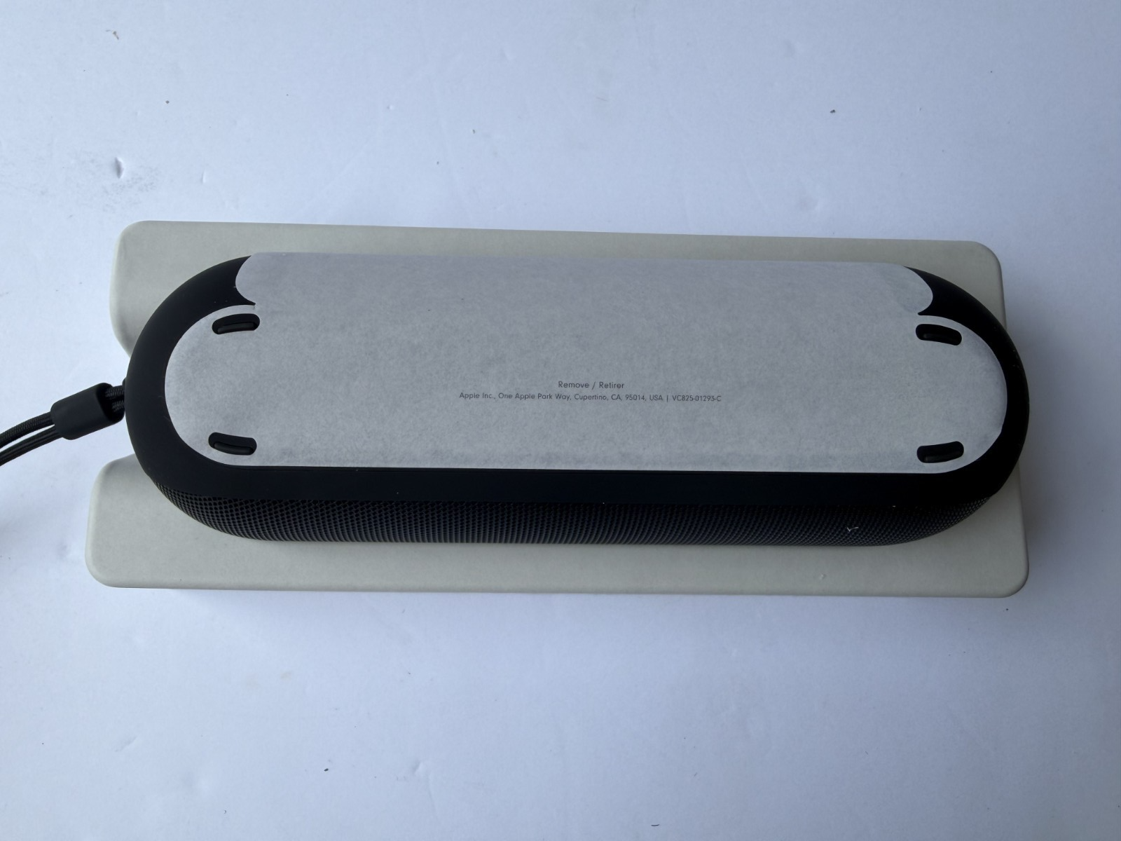 Apple Beats Pill Matte Black Portable Speaker MW443LL/A