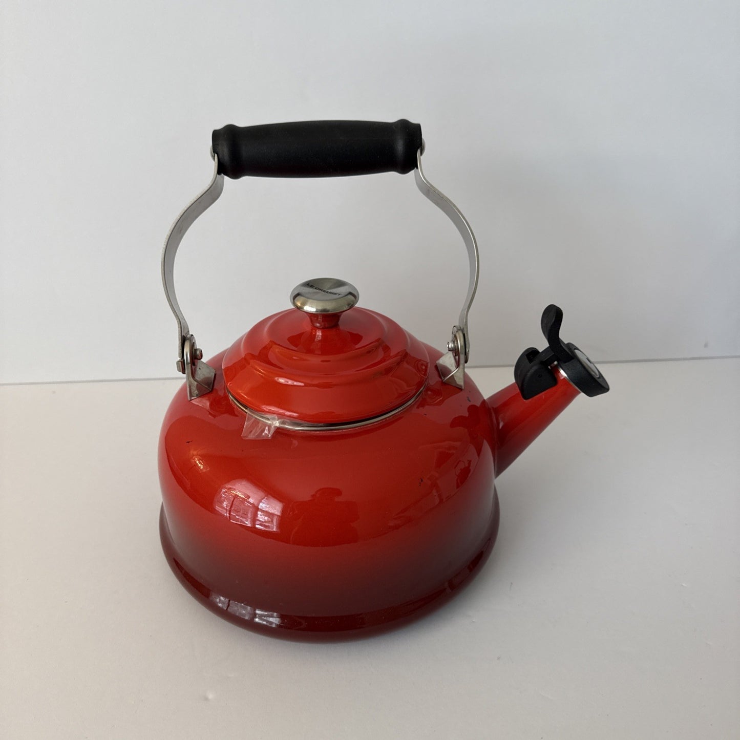 Boil Water Fast - Le Creuset 1.7qt Whistling Tea Kettle Cerise See Pics