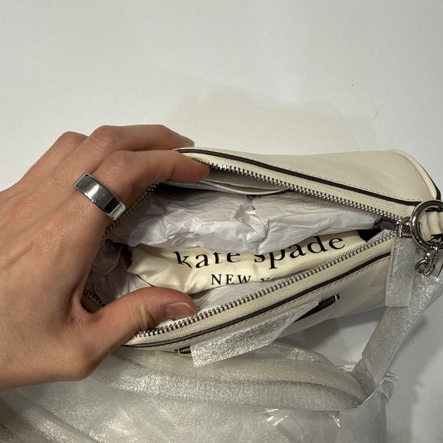 Kate Spade New York Label Smooth Leather Pochette Bag in Parchment KI726 NWT