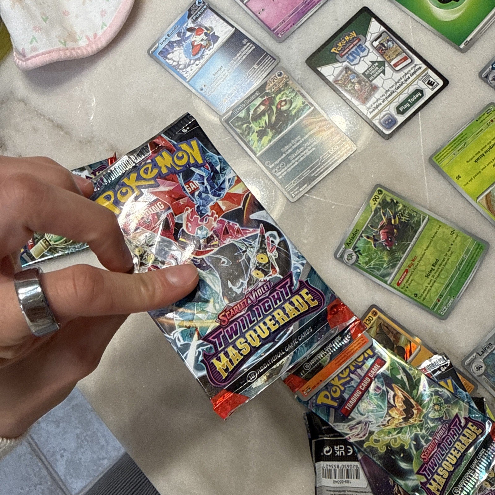 EN Twilight Masquerade Elite Traner Box {B001-001}