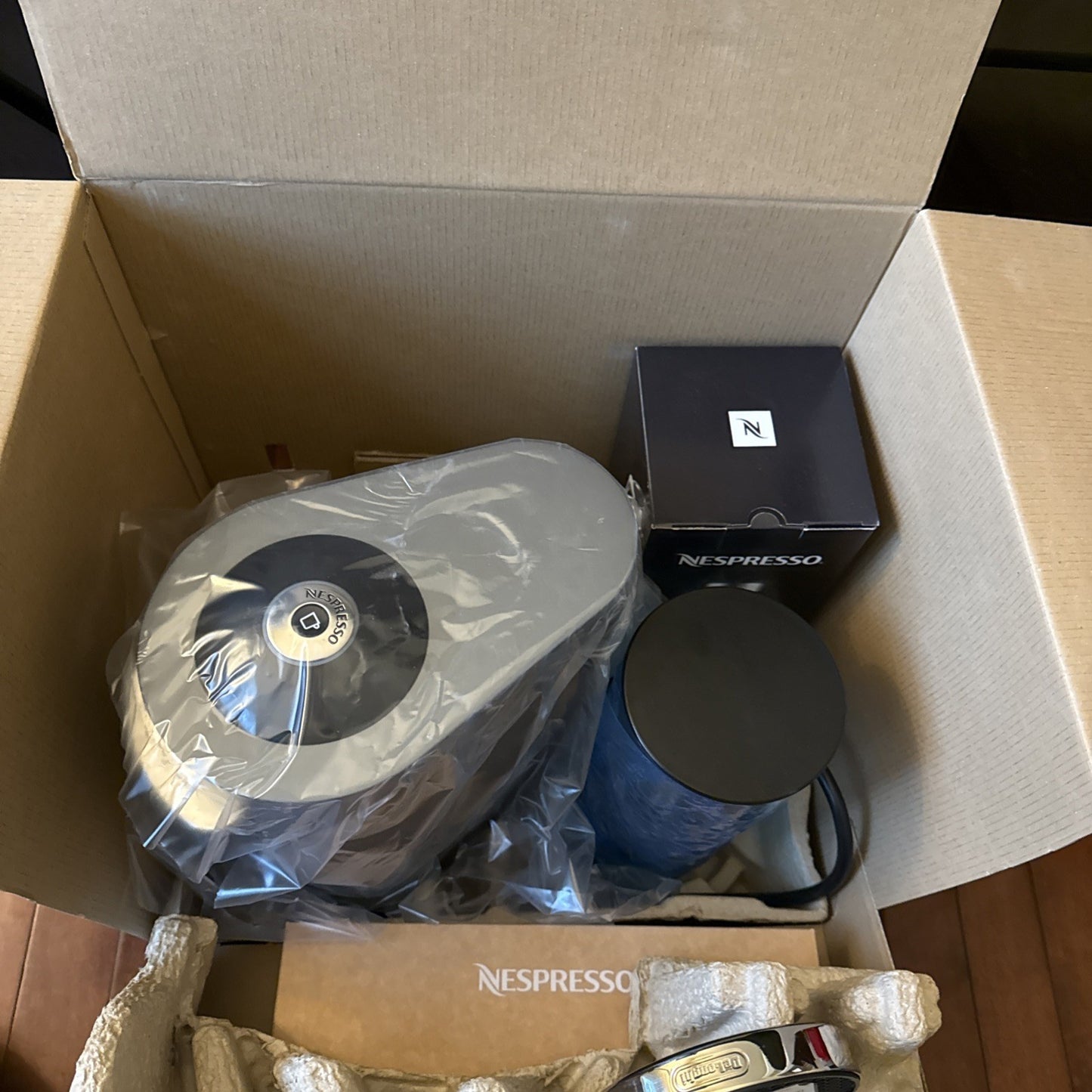 Nespresso Vertuo Plus & Aeroccino3 ENV155TAE  w/ Milk Frother DeLonghi Grey New
