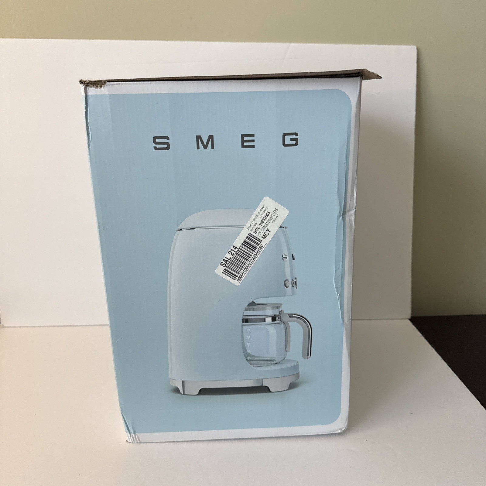 SMEG 50s Retro Drip Coffee Maker 10-Cup Auto Start Keep Warm Cream -Programmable