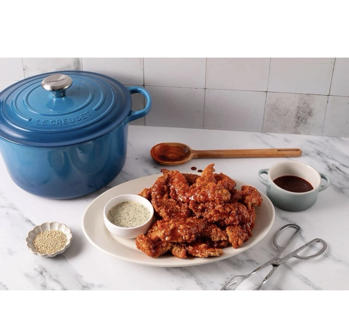 Le Creuset Enameled Cast Iron Signature Deep Round Oven 6.5 qt Marseille