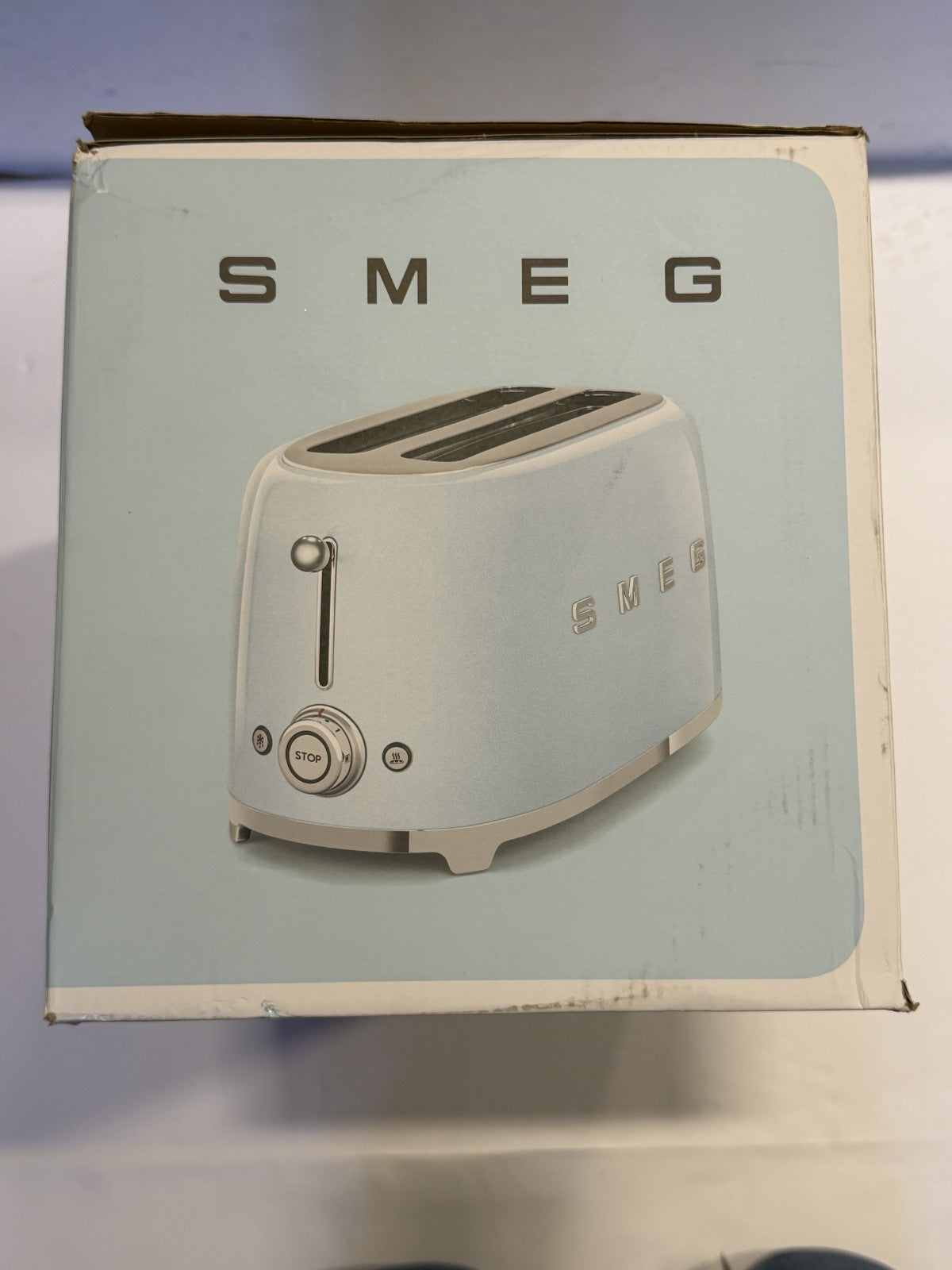 SMEG - TSF02 4-Slice Long Wide-Slot Toaster - RED (open box)
