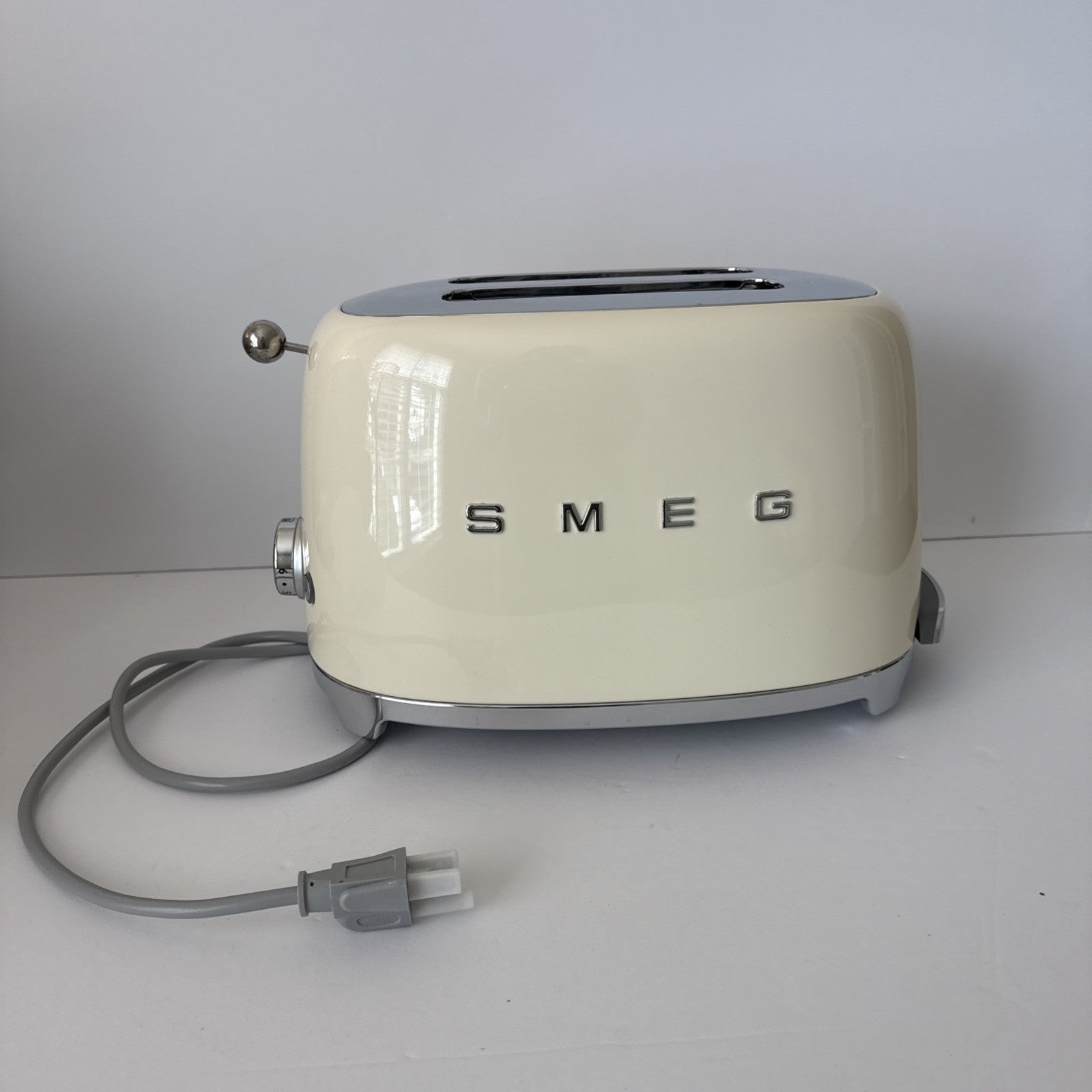 SMEG 2-slice Retro Style Toaster, Various Colors, NEW Open box