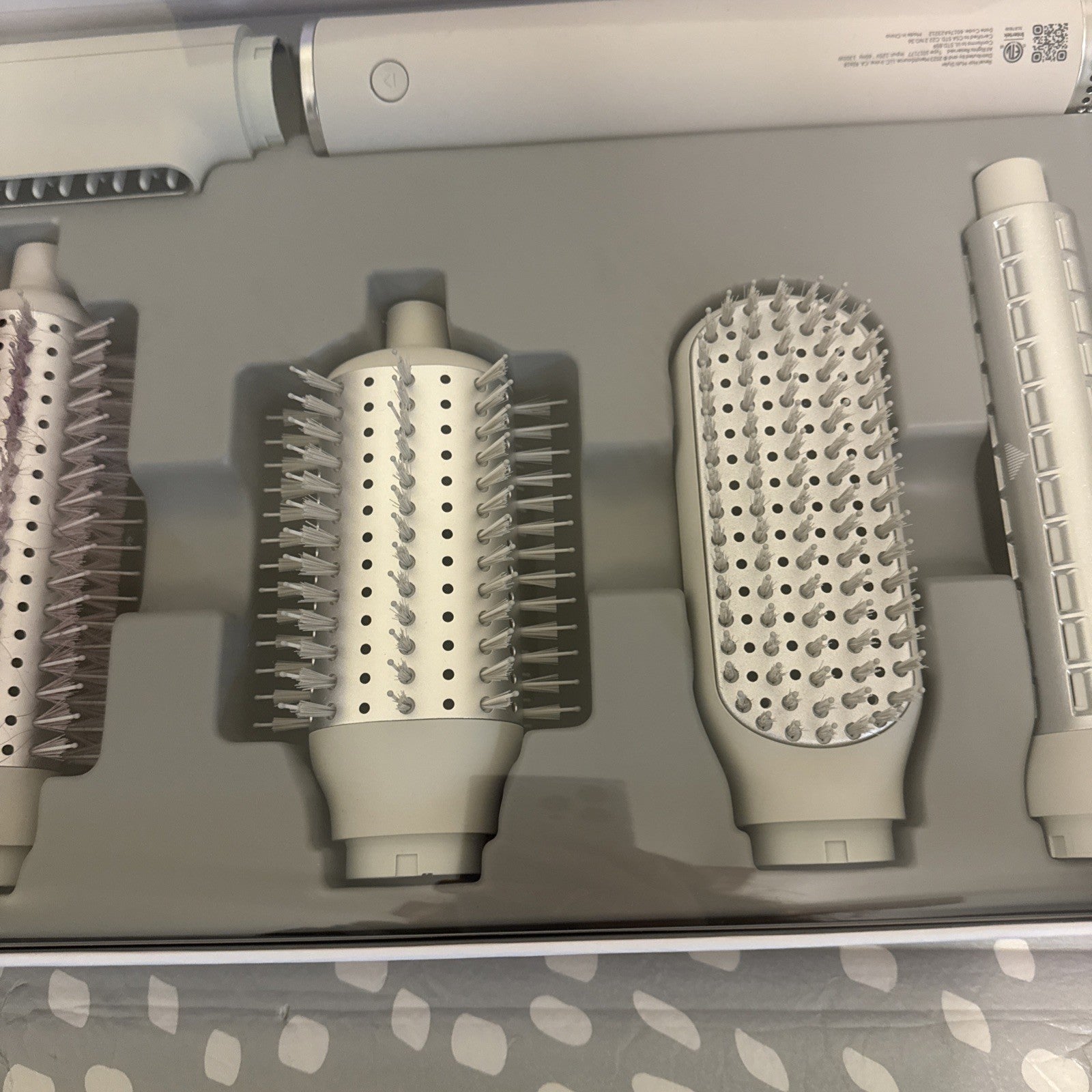 Sharper Image Revel 6-in-1 Hair Multi-Styler Airflow Styler 6pc See Notes