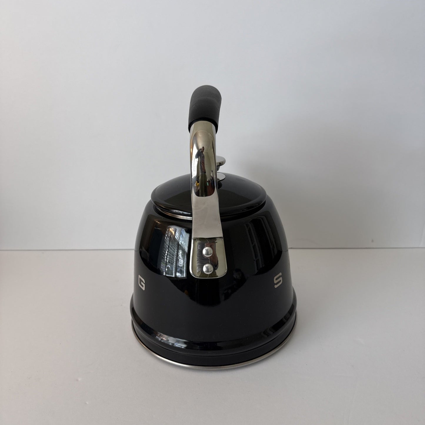 SMEG 2.3L Black Whistling Tea Kettle Stainless Steel Stovetop 50s Retro No Box