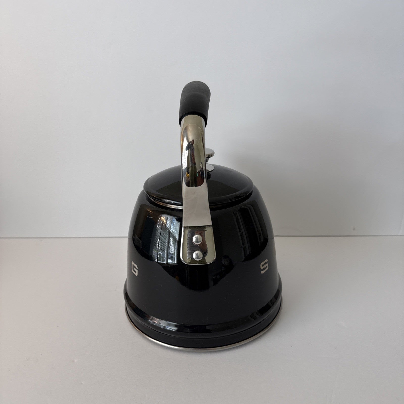 SMEG 2.3L Black Whistling Tea Kettle Stainless Steel Stovetop 50s Retro No Box