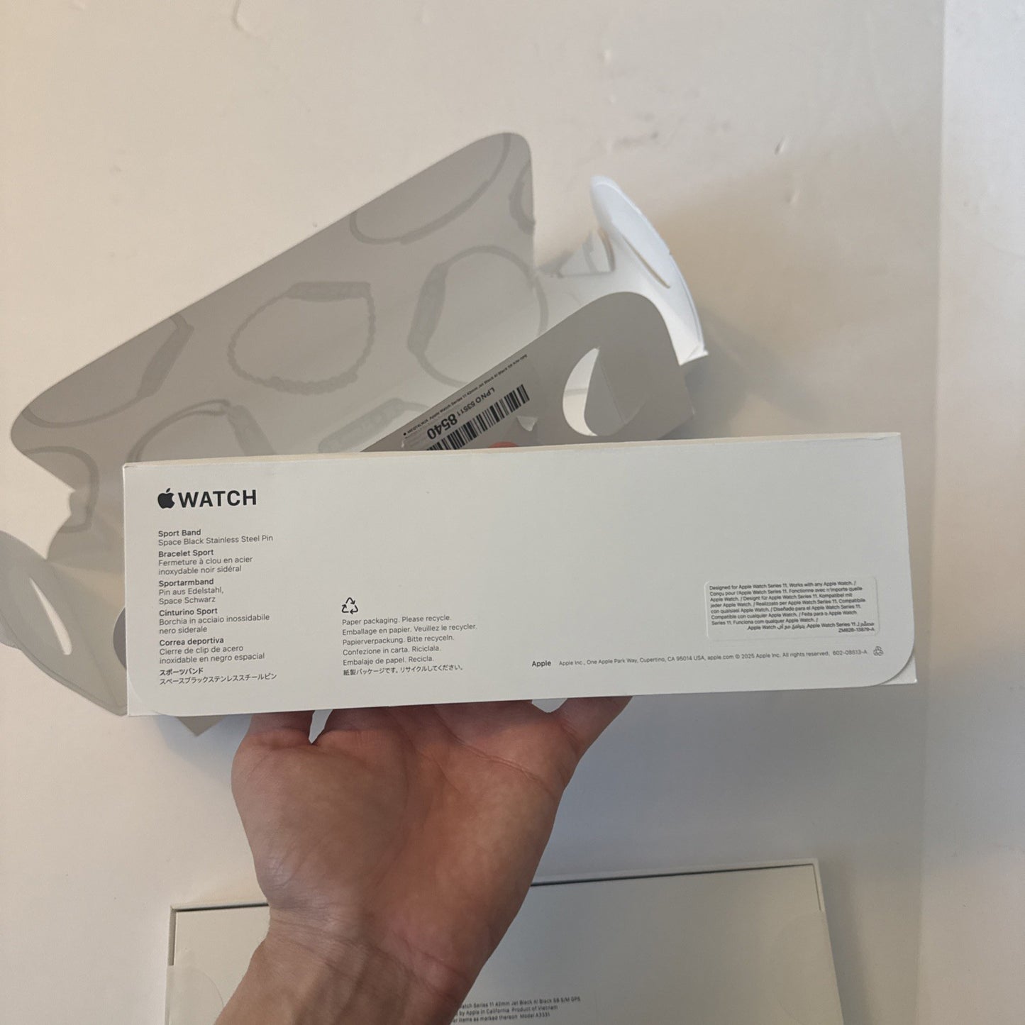 Apple Watch Series 11 42mm GPS Jet Black Case w Black Sport Band S/M MEQT4LW/A