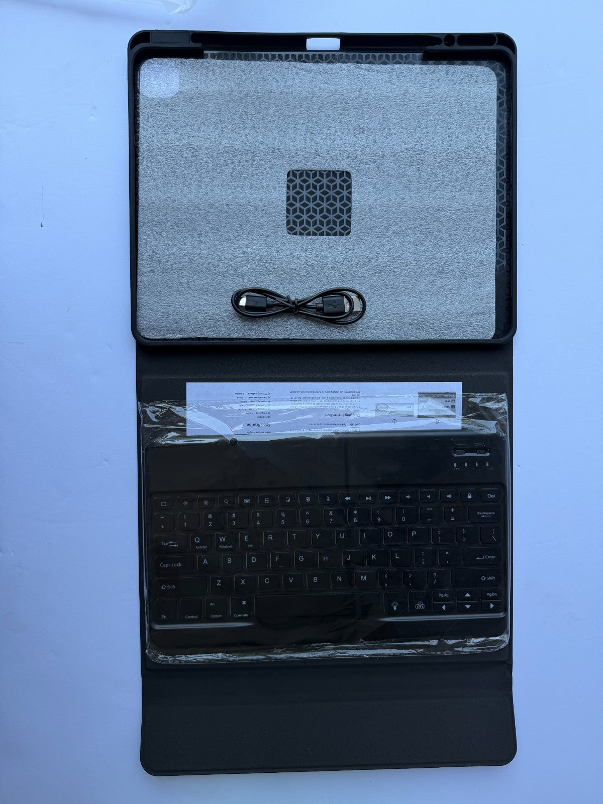 FOLIO CASE WITH KEYBOARD  FOR IPAD PRO/AIR 12.9/13 INCH BACKLIGHT
