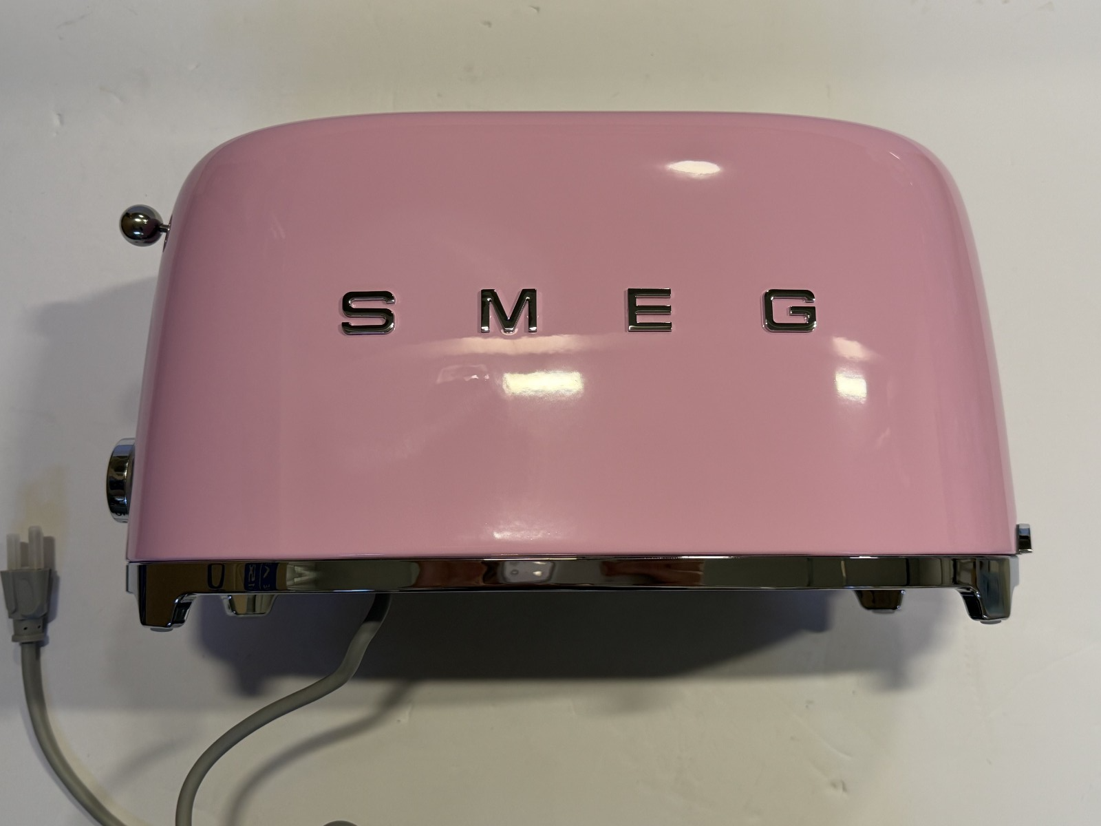 SMEG - TSF02 4-Slice Long Wide-Slot Toaster - PINK (open box)