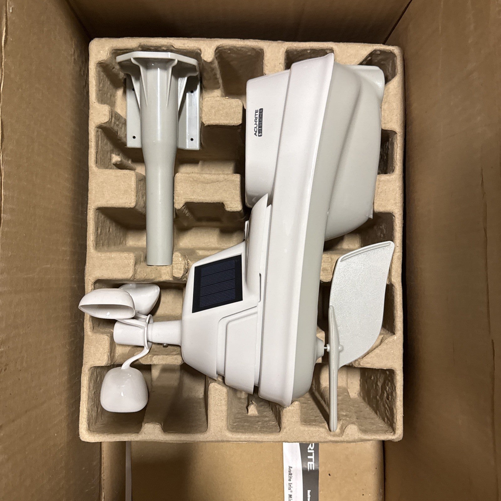 AcuRite Iris (5-in-1) Weather Sensor With mini display