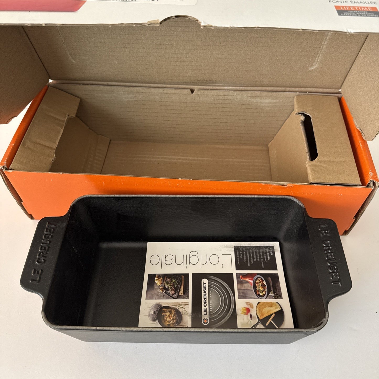 Genuine Le Creuset Loaf pan 23cm 9 inc Matte Black See Pics