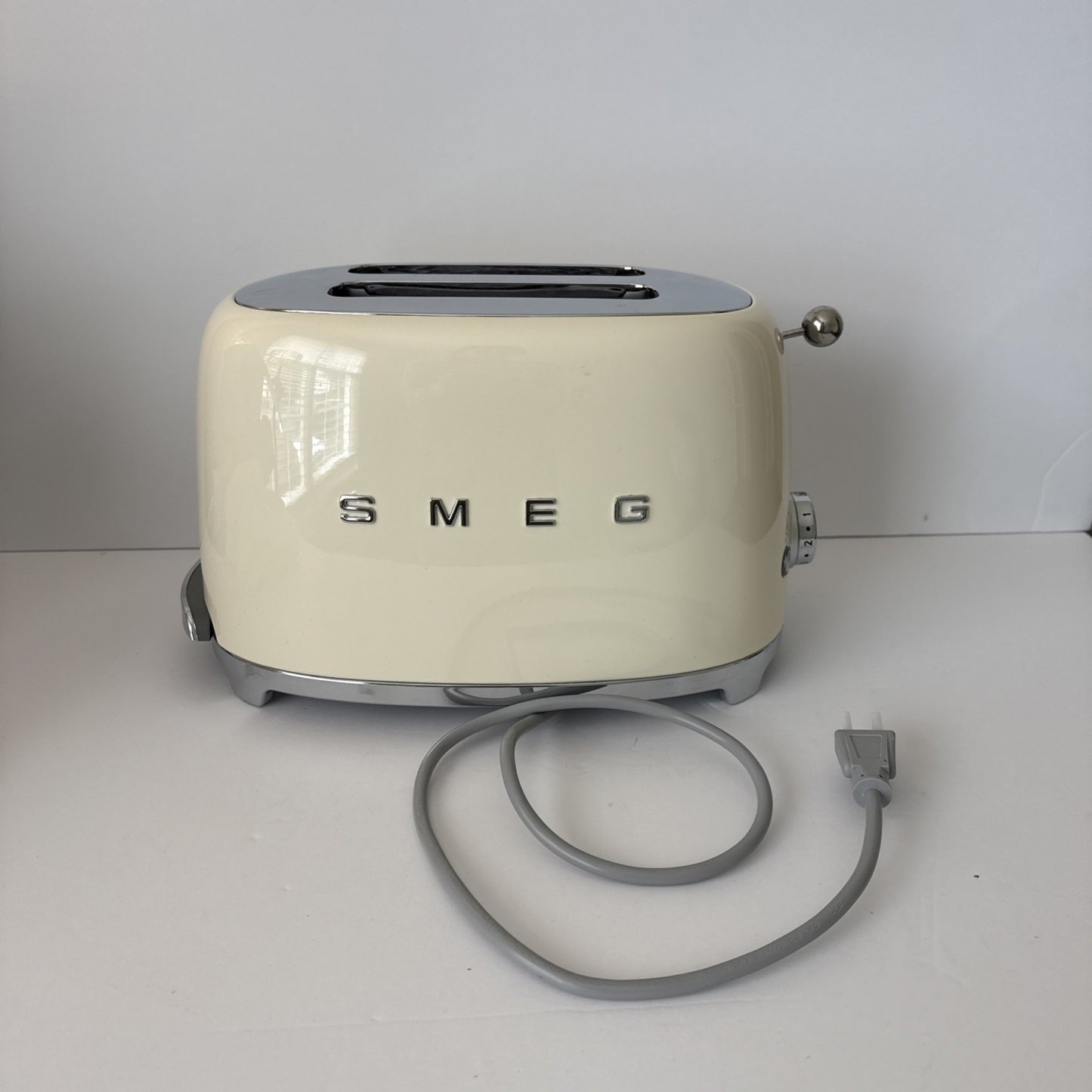 SMEG 2-slice Retro Style Toaster, Various Colors, NEW Open box