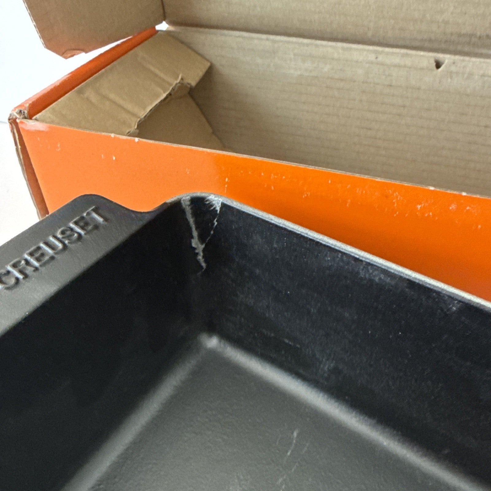 Genuine Le Creuset Loaf pan 23cm 9 inc Matte Black See Pics
