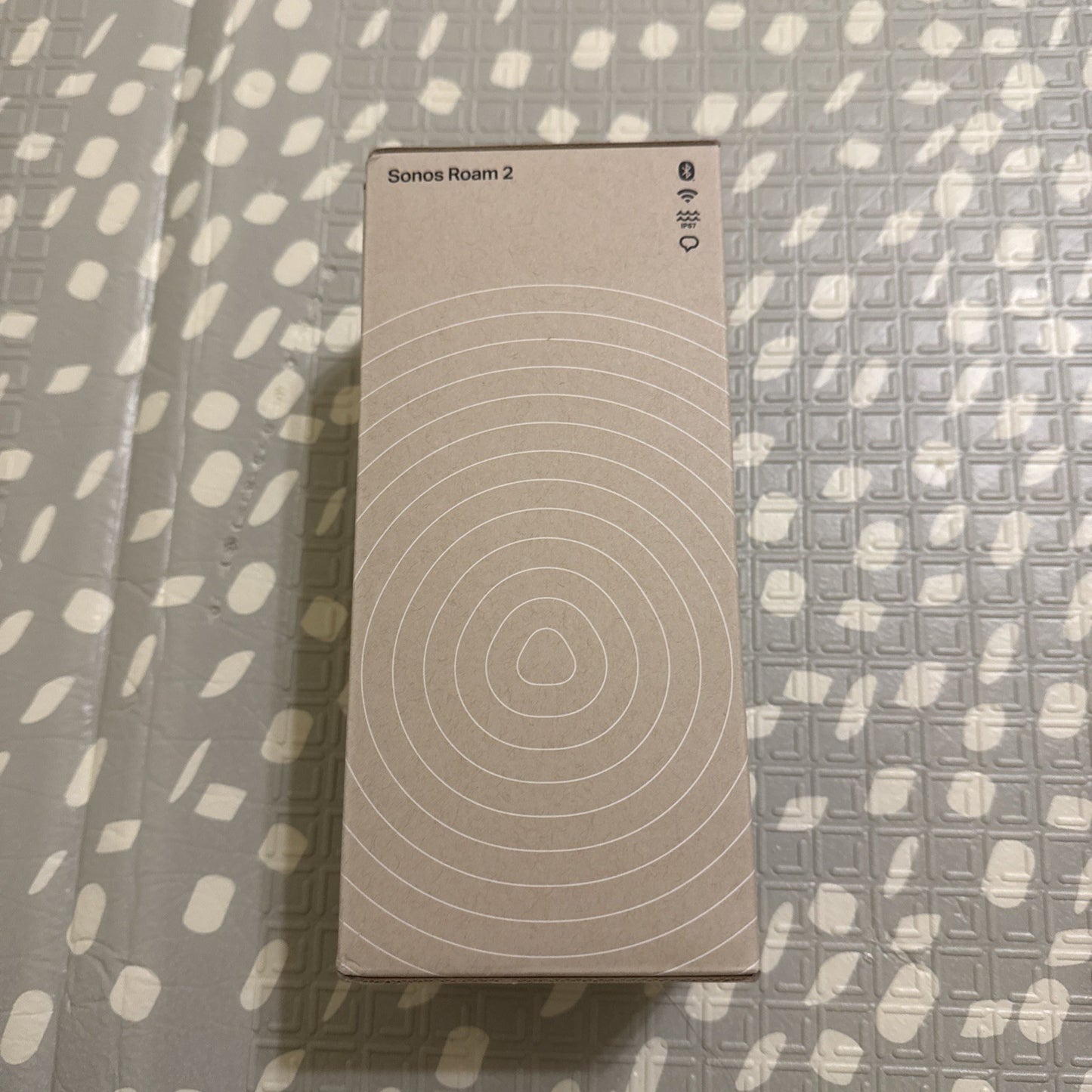 Sonos Roam 2 - White Portable Bluetooth Speaker - Open Box