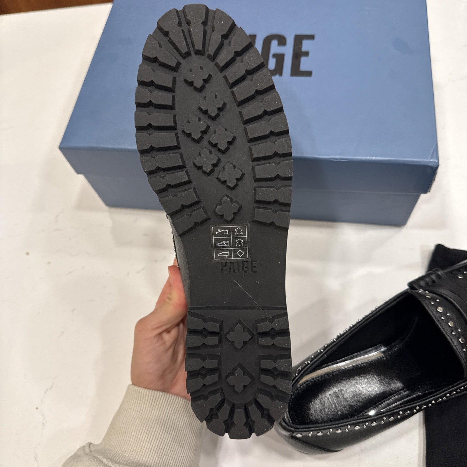 New $328 PAIGE Ellis Studded Black LEATHER Loafers size 8