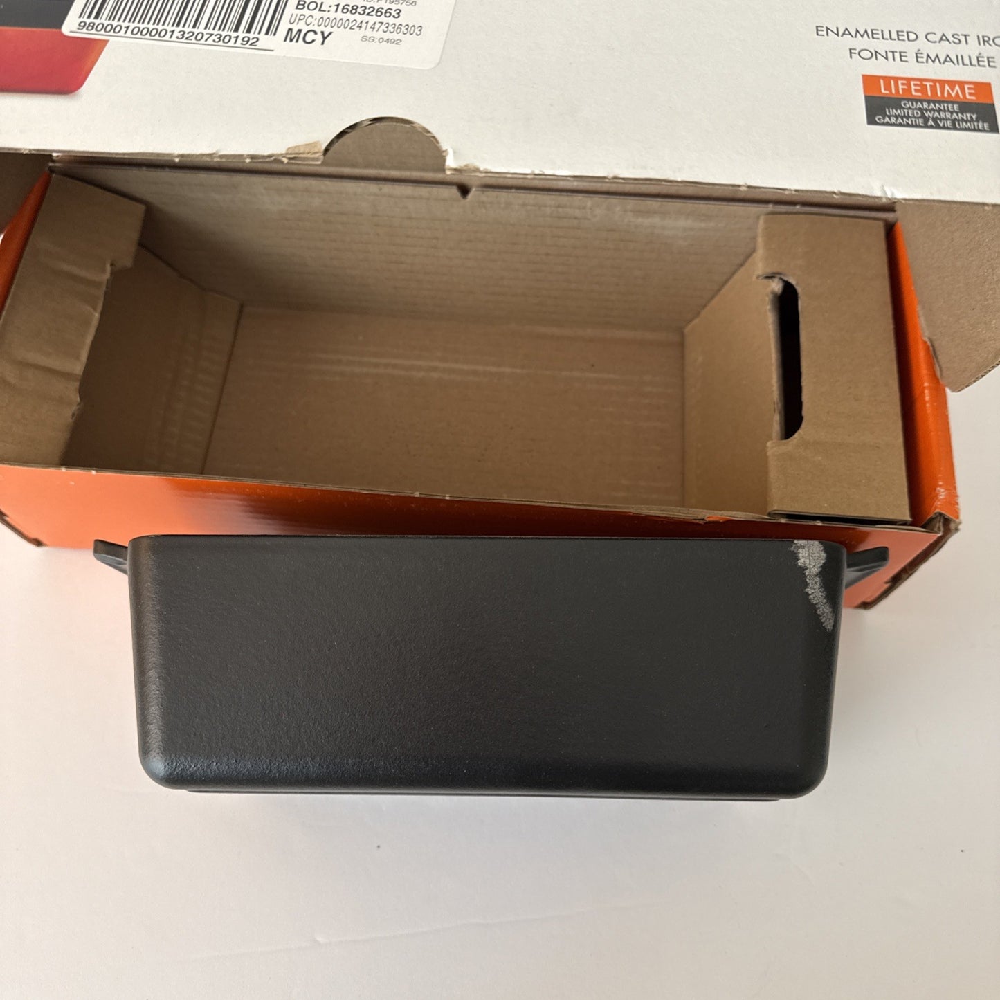 Genuine Le Creuset Loaf pan 23cm 9 inc Matte Black See Pics