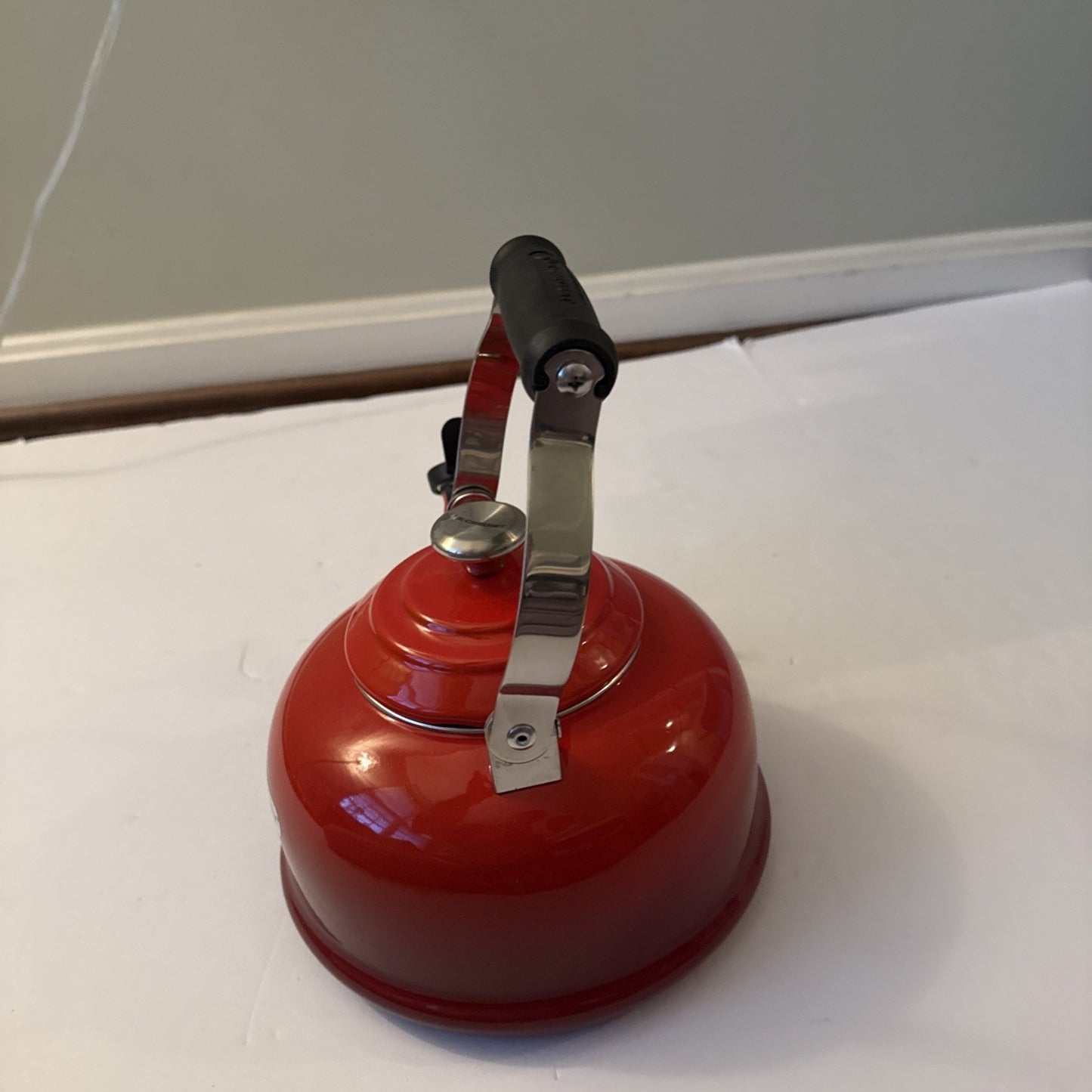 Le Creuset Enameled Steel 1.7 Quart Classic Whistling Kettle, Cerise Red - New