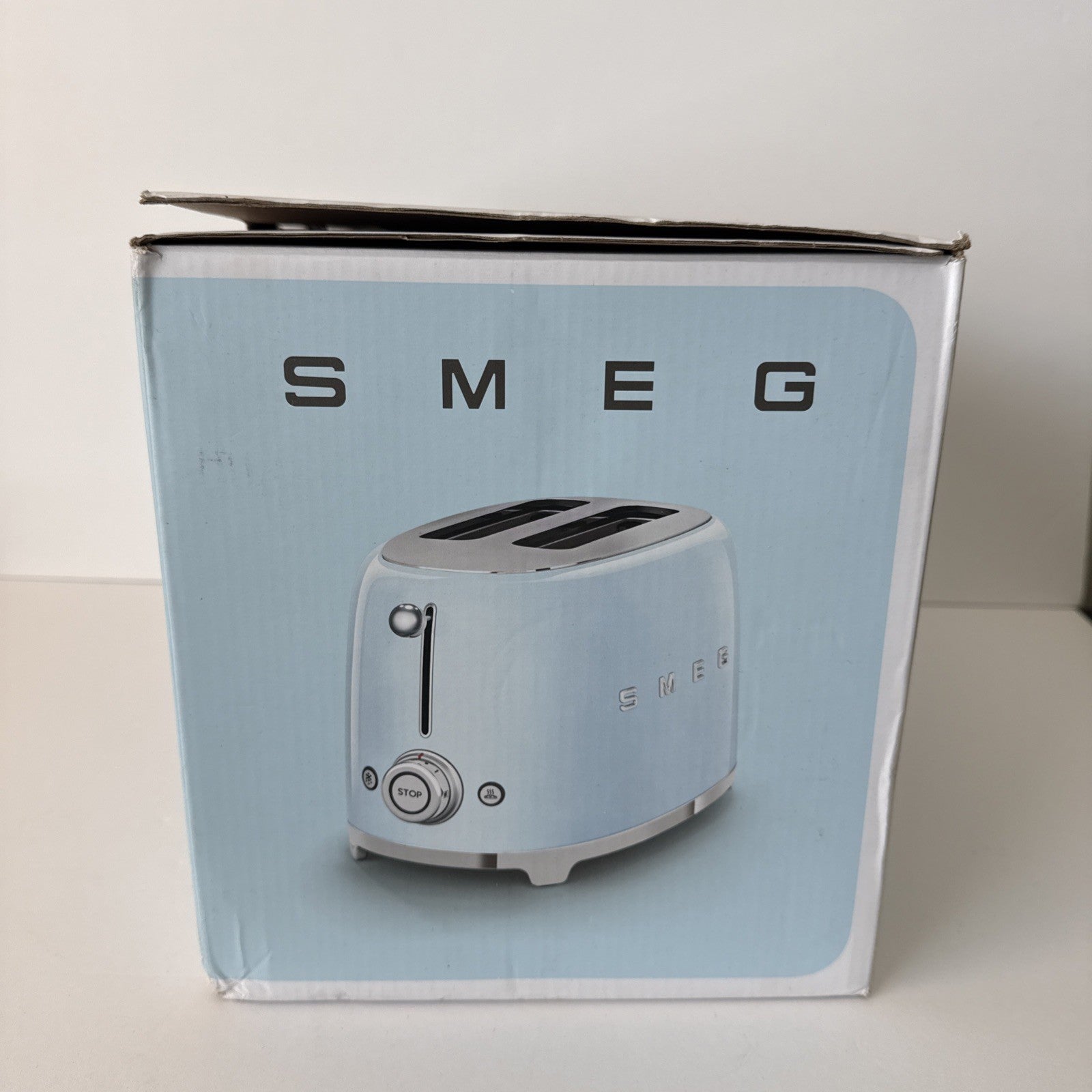 SMEG 2-slice Retro Style Toaster, Various Colors, NEW Open box