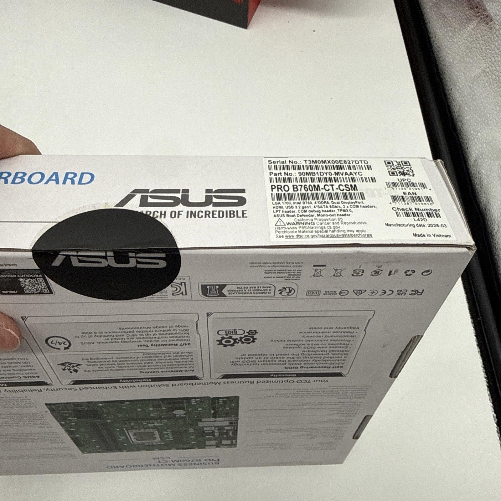 Asus Business Pro B760M-CT-CSM Motherboard LGA 1700 