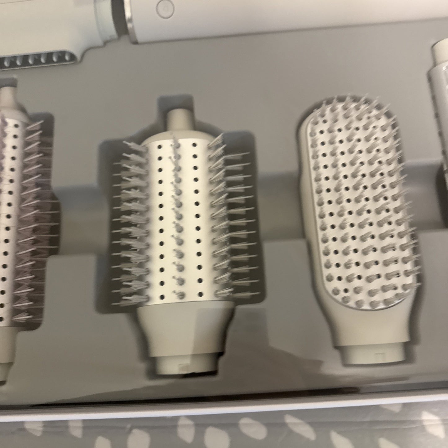 Sharper Image Revel 6-in-1 Hair Multi-Styler Airflow Styler 6pc See Notes