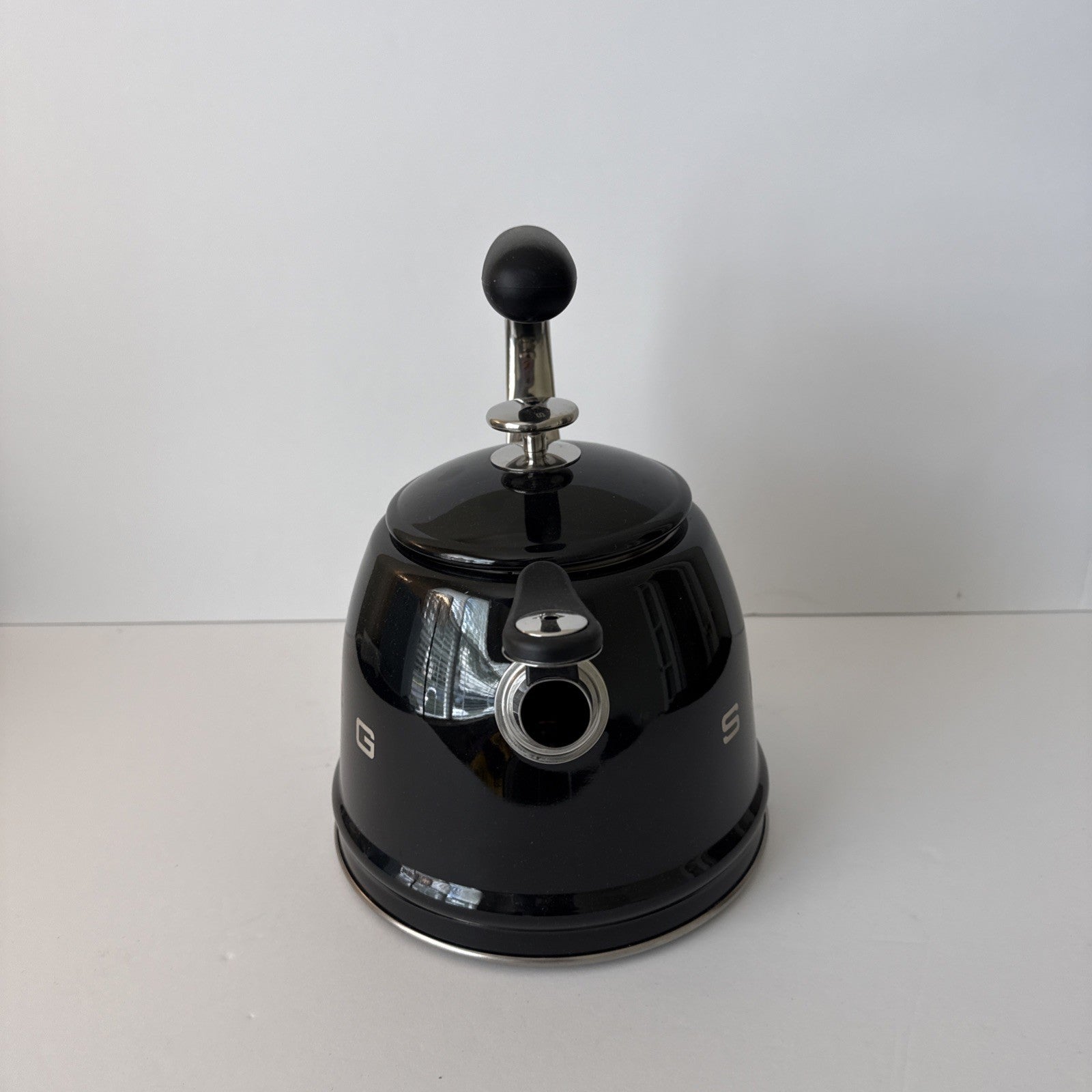 SMEG 2.3L Black Whistling Tea Kettle Stainless Steel Stovetop 50s Retro No Box