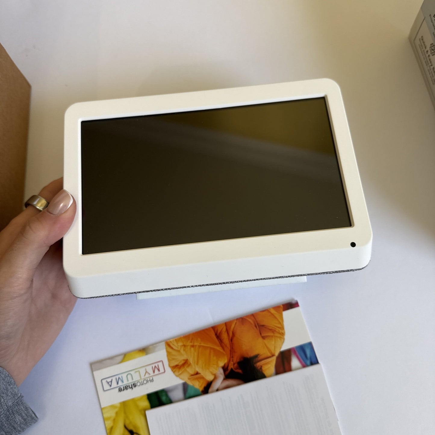 Myluma Photoshare 7inch Silver Moon LED Smart Frame NIB Model FML07SM