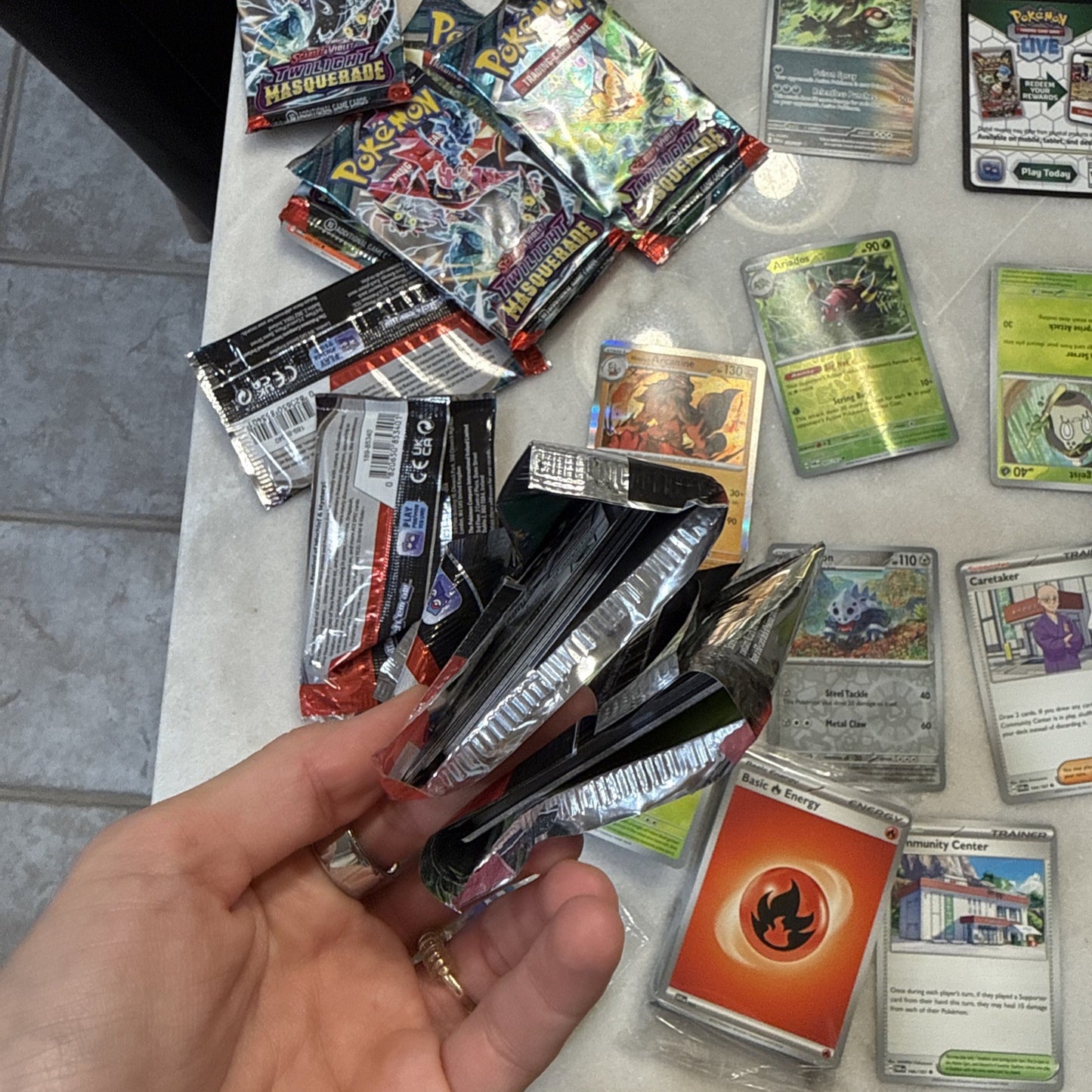 EN Twilight Masquerade Elite Traner Box {B001-001}