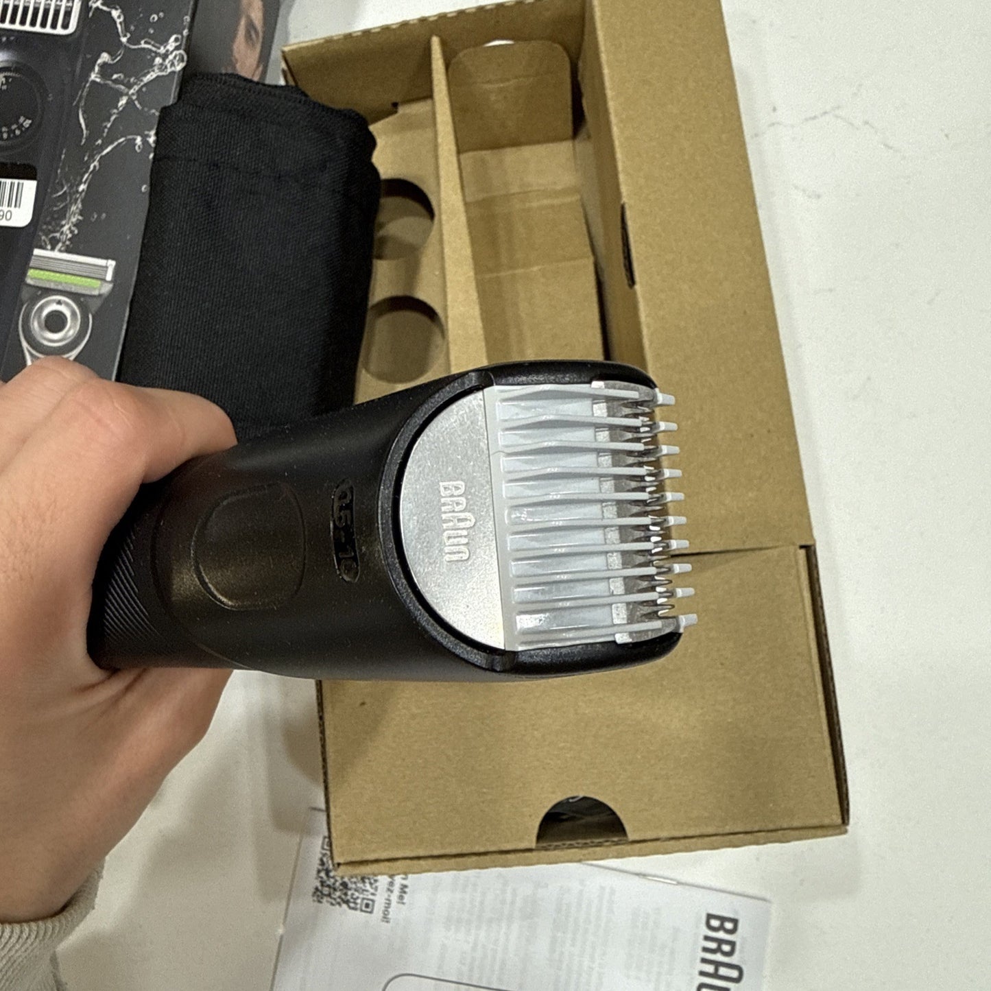 Braun Men's All-In-One Series 9 Trimmer Kit for Beard, Face, Hair (READ)