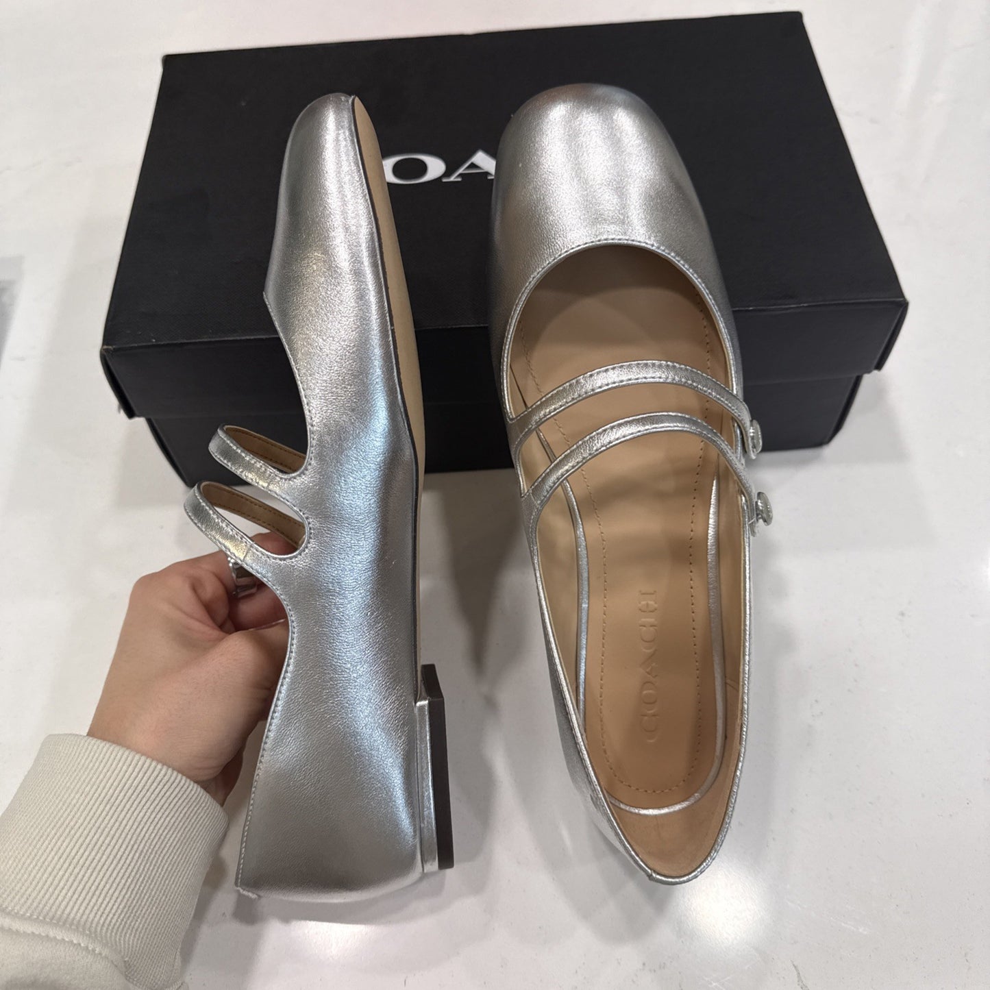 COACH Women's  Shoes Winley Mary Jane metallic leather Size 9 NIB
